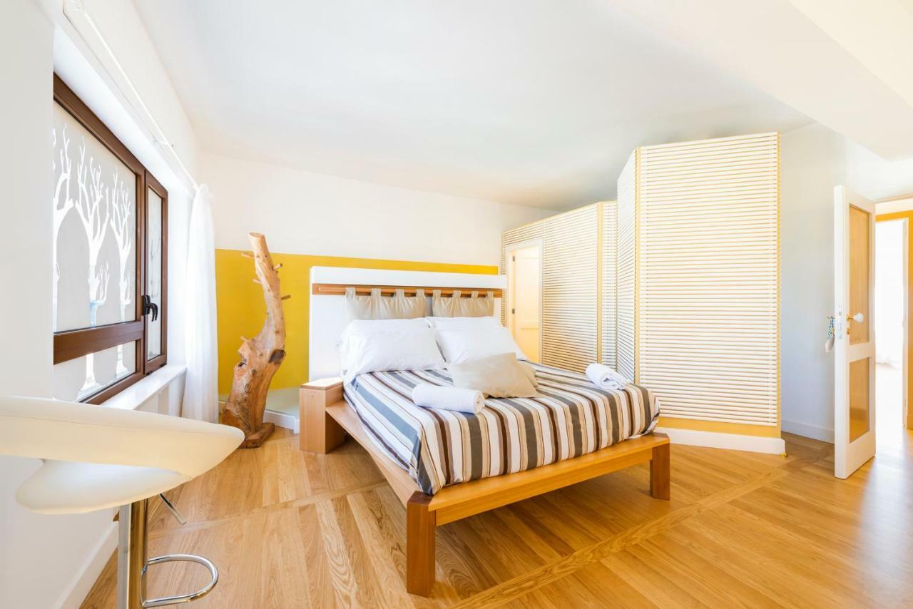 Luiselle Charming Accommodation Sorrento City Center ภายนอก รูปภาพ