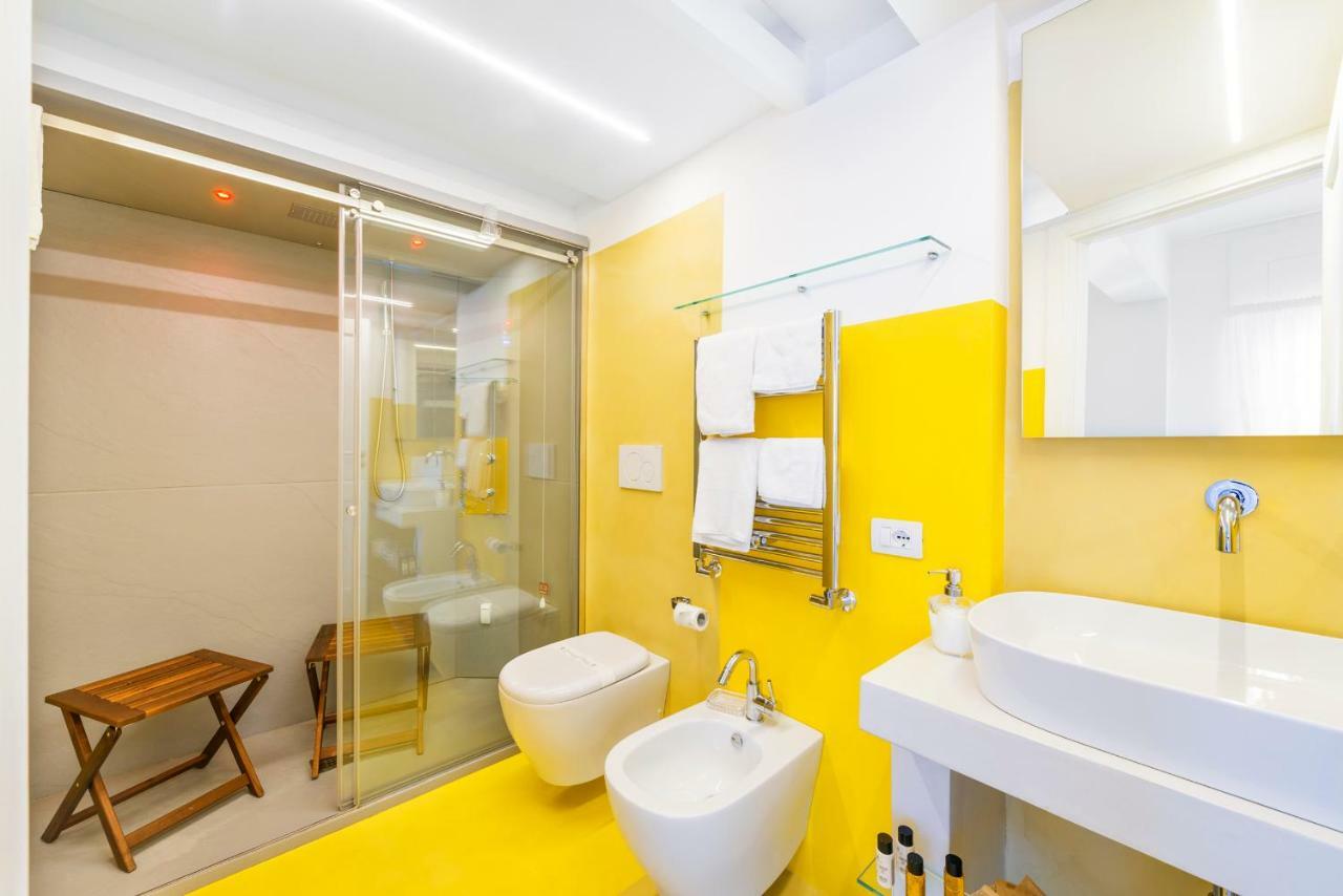 Luiselle Charming Accommodation Sorrento City Center ภายนอก รูปภาพ